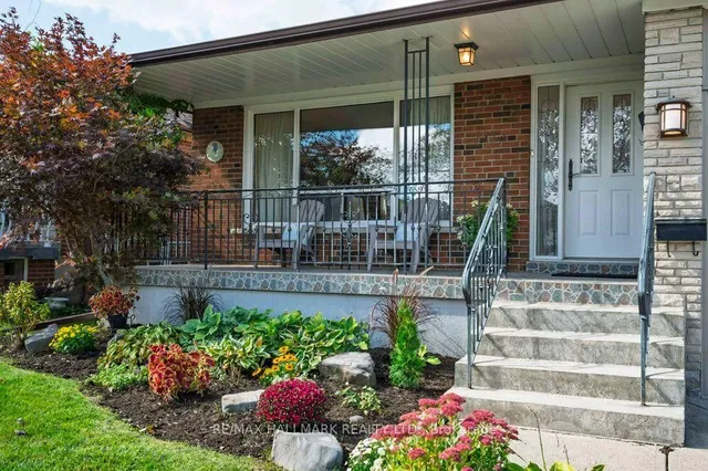 12 Tammy Lane, Toronto 5