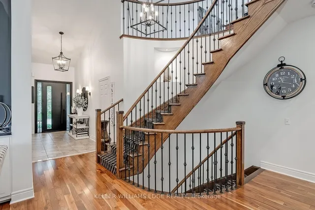 4285 Couples Cres, Burlington 3