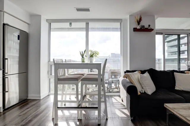 160 Flemington Rd #704, Toronto 5
