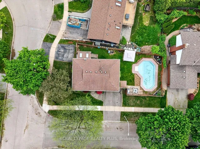 4452 Delaney Dr, Burlington 4