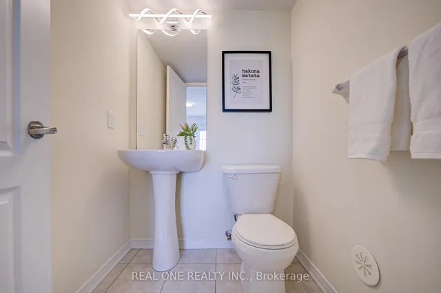 2441 Greenwich Dr #14, Oakville 4