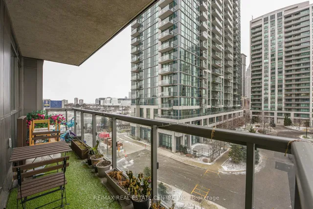 349 Rathburn Rd #507, Mississauga 5