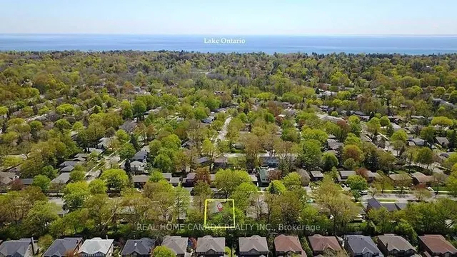 2197 Dunedin Rd, Oakville 2