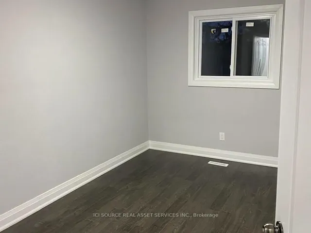 77 Newbridge Cres, Brampton 3