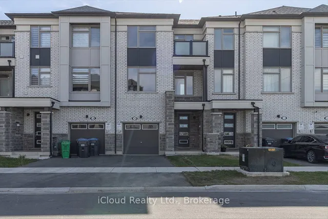 136 Keppel Circ, Brampton 2