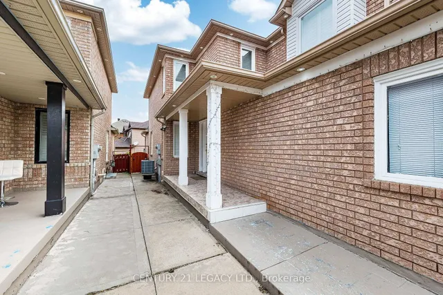 64 Narrow Valley Cres, Brampton 3