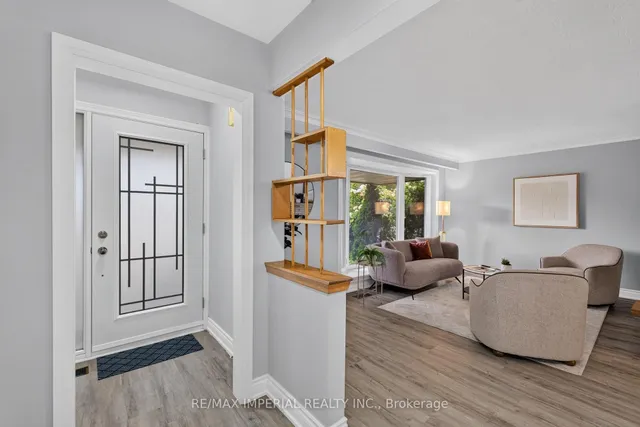 3 Minstrel Dr, Toronto 2