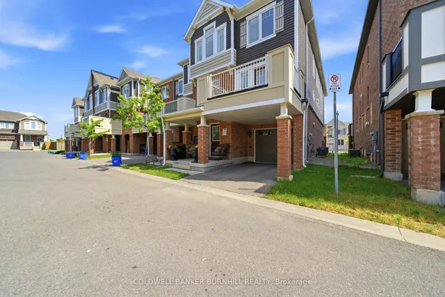 1222 Rose Way #11, Milton 3