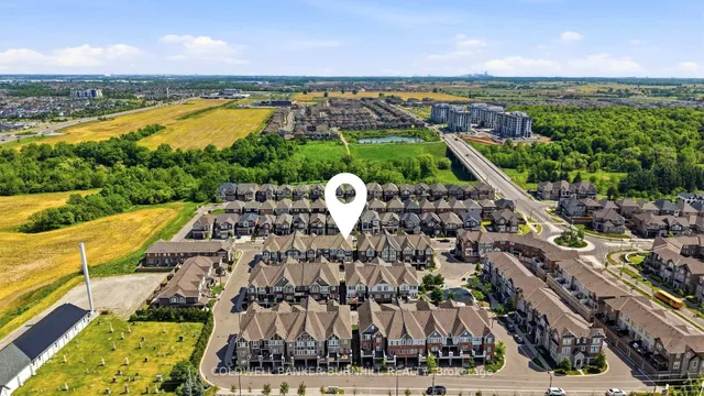1222 Rose Way #11, Milton 4