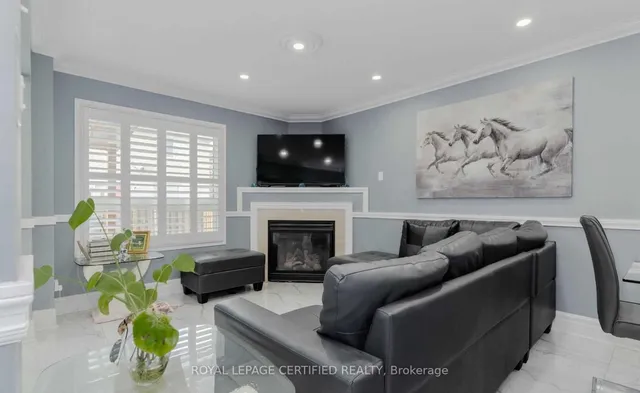 86 Buick Blvd, Brampton 5