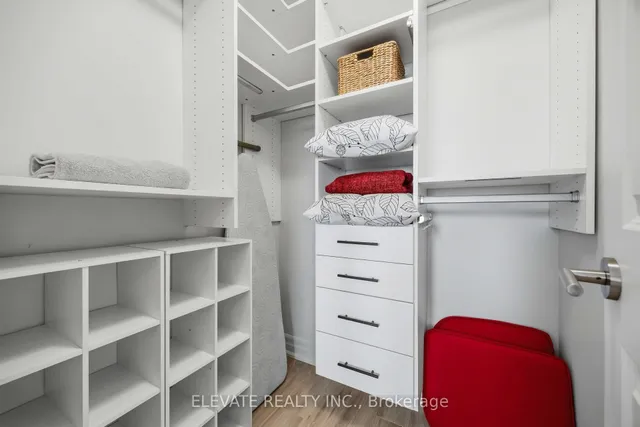 20 Gothic Ave #711, Toronto 2