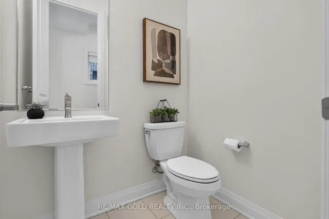 3288 Mariner Pass, Oakville 4