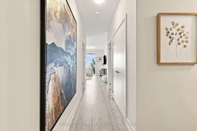 8 Ann St #902, Mississauga 4