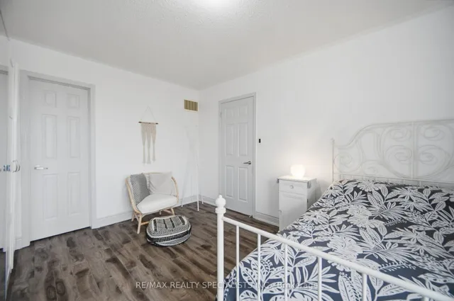 220 Mortimer Cres, Milton 5