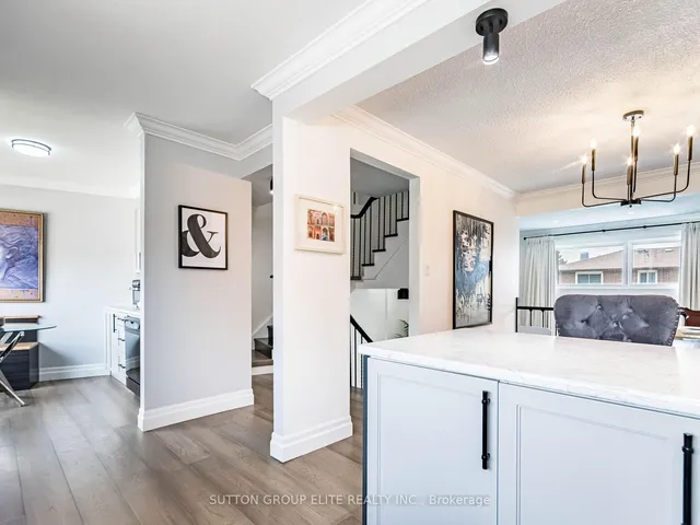 640 Rathburn Rd #8, Mississauga 5