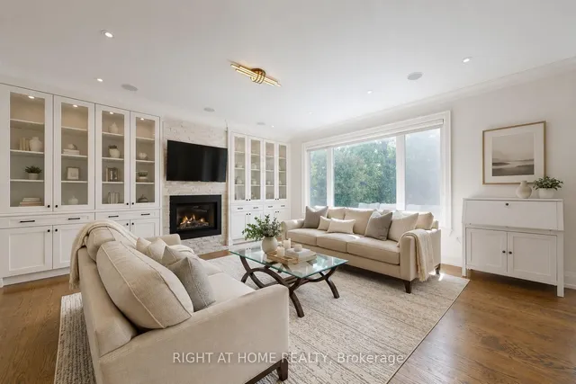 490 Orchard Dr, Oakville 3