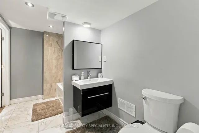 2255 Prince John Blvd, Mississauga 2