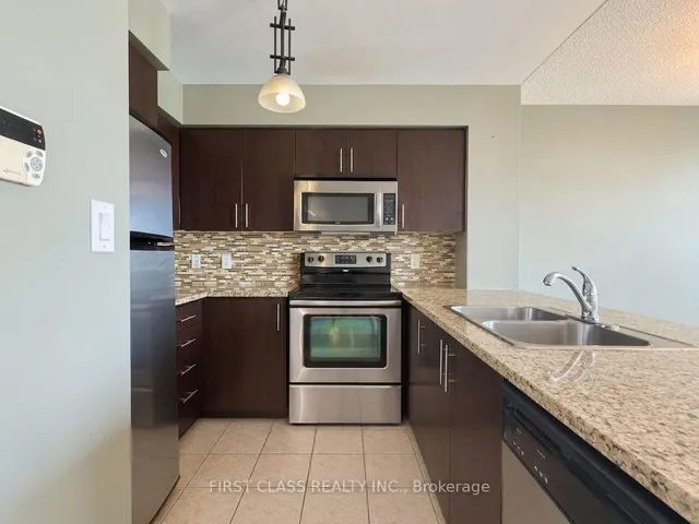 208 Enfield Pl #2802, Mississauga 3