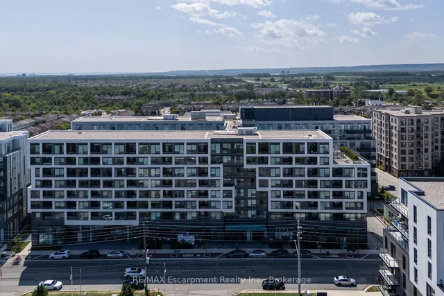 2450 Old Bronte Rd #707, Oakville 2
