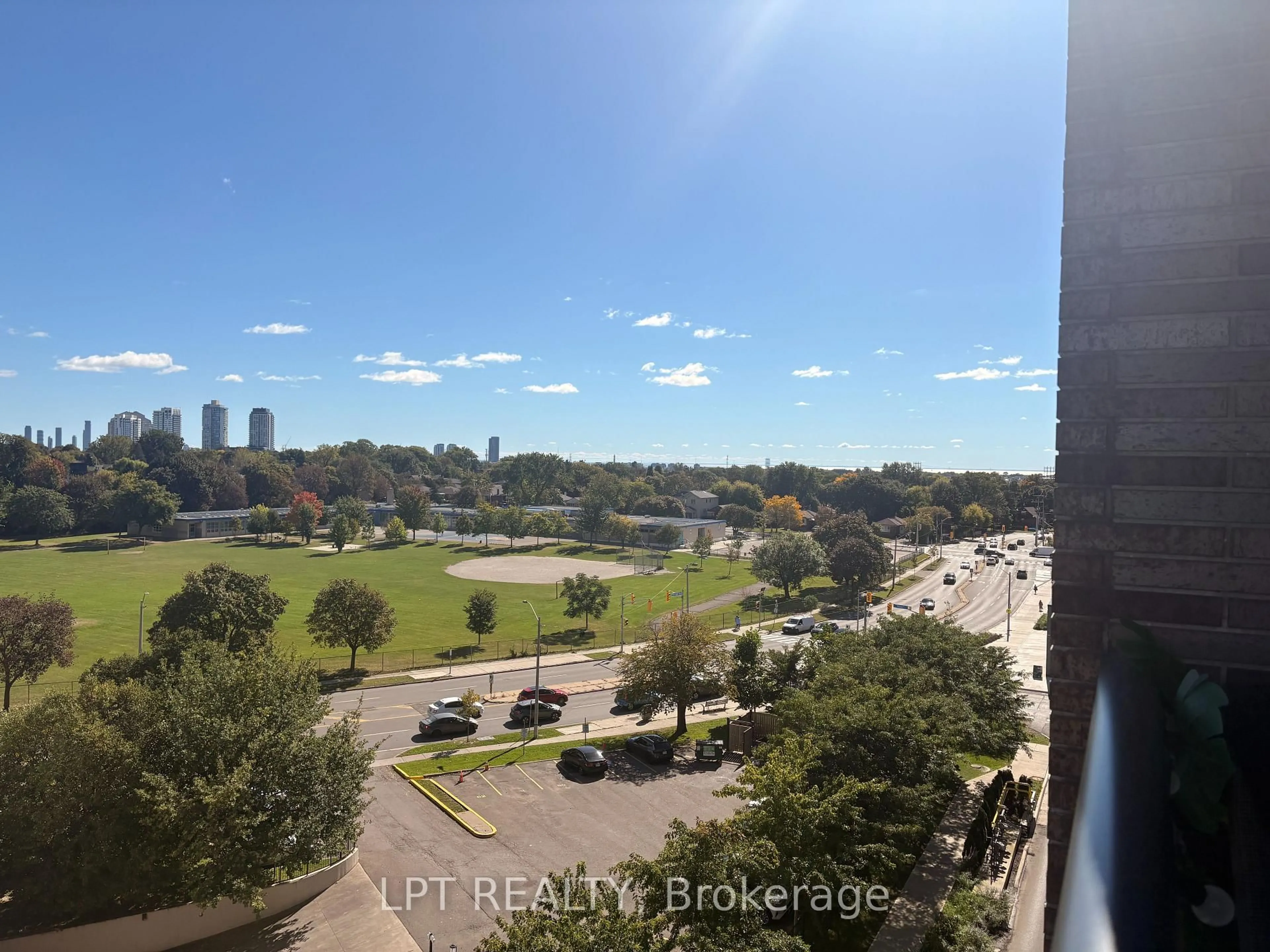 trreb/IMG-W13837922_3f09837d-2d56-4964-8e20-1d814c3719f8-l.jpg