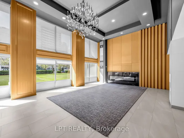 3590 Kaneff Cres #1112, Mississauga 4