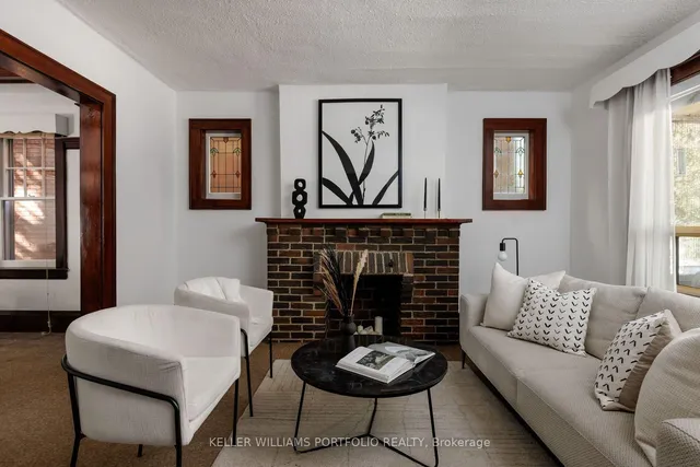 279 Garden Ave, Toronto 4