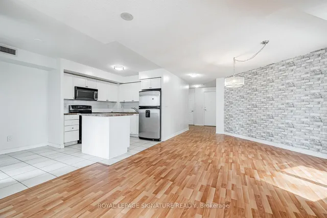 3888 Duke Of York Blvd #525, Mississauga 2