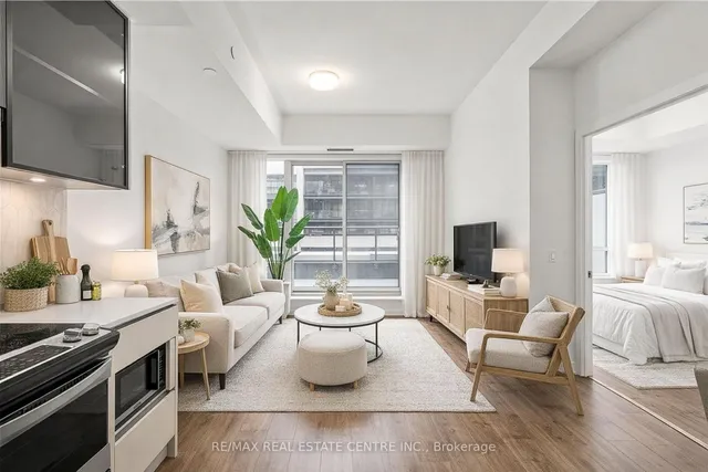 405 Dundas St #316, Oakville 3