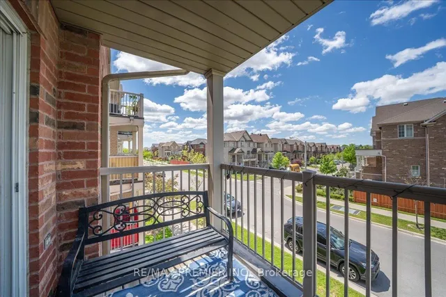 141 Isaac Devins Blvd #8, Toronto 3