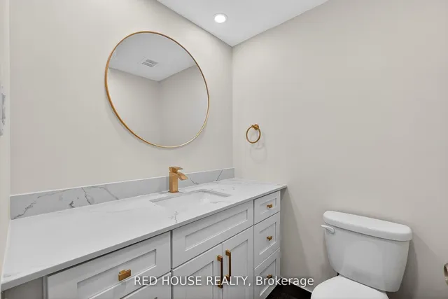 5250 Lakeshore Rd #809, Burlington 2