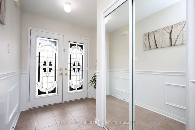 19 Tanasi Rd, Brampton 2