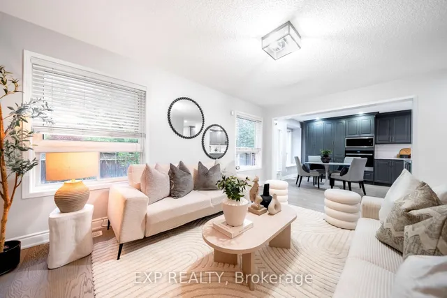 2276 Fairmount Dr, Oakville 5