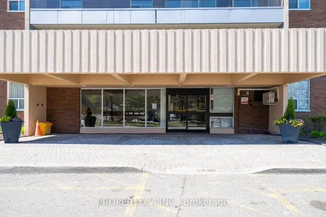 31 Four Winds Dr #901, Toronto 2