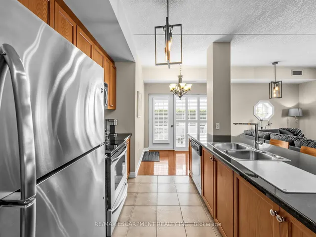 1379 COSTIGAN Rd #103, Milton 2