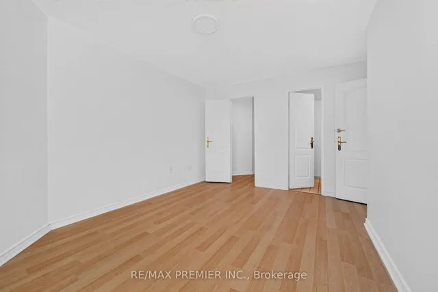 234 Albion Rd #1205, Toronto 3
