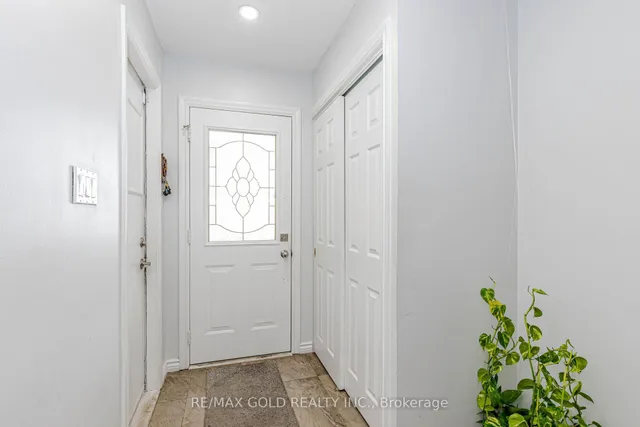 240 Simmons Blvd, Brampton 3