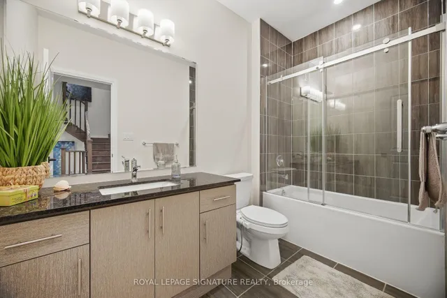94 Settlers Rd, Oakville 5