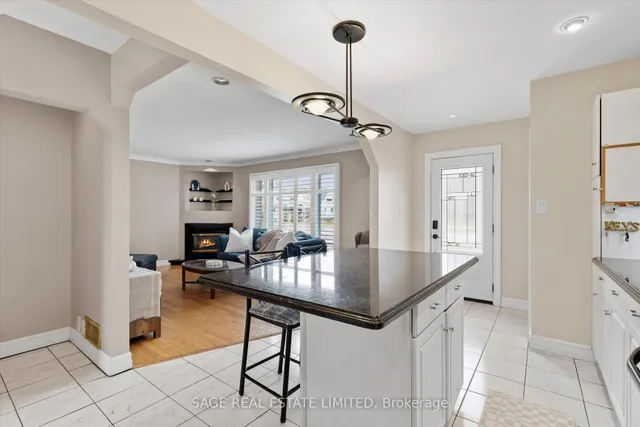 11 Chelsea Dr, Toronto 3