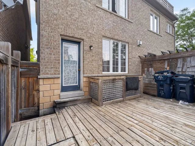 4 Evelyn Wiggins Dr, Toronto 4