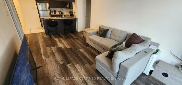 54 Sky Harbour Dr #416, Brampton 2