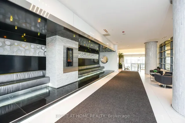 56 Annie Craig Dr #1507, Toronto 3