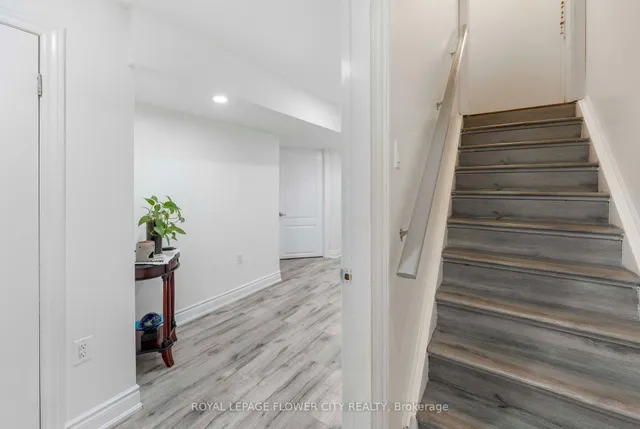 15127 Danby Rd, Halton Hills 3