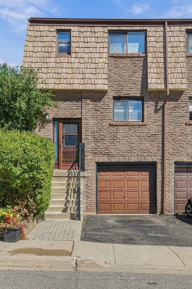 1518 Sixth Line #27, Oakville 4