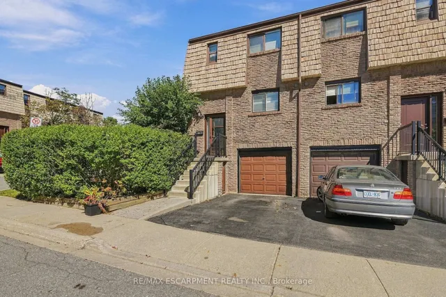 1518 Sixth Line #27, Oakville 2