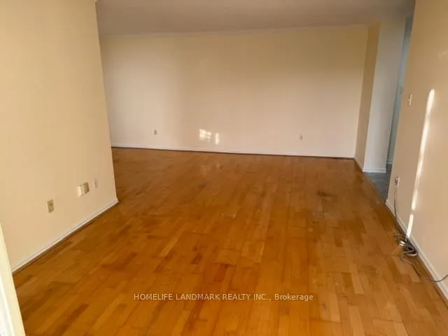 30 Malta Ave #305, Brampton 4