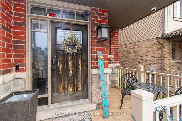 37 Wardlaw Ave, Orangeville 3