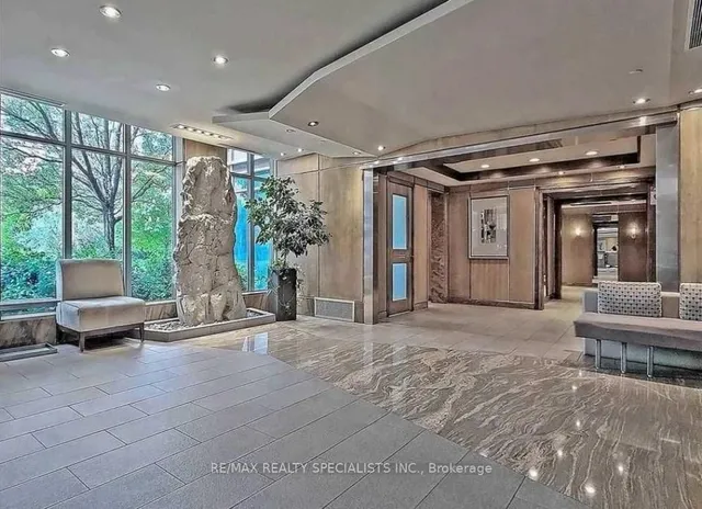 2119 LAKESHORE Blvd #901, Toronto 3