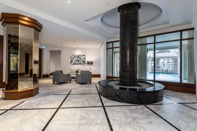 1 Palace Pier Crt #1503, Toronto 2