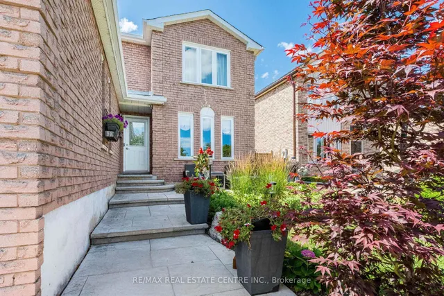 1571 Meadowfield Cres, Mississauga 2