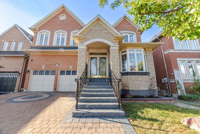 4 Castle Mountain Dr, Brampton 2